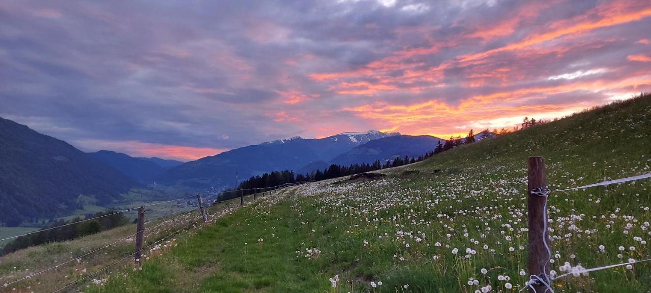 Camping Bella Austria Sankt Peter am Kammersberg المظهر الخارجي الصورة
