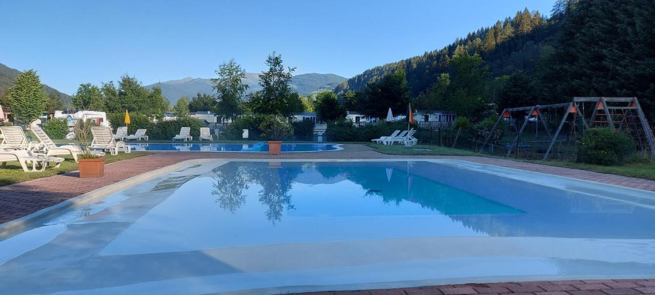Camping Bella Austria Sankt Peter am Kammersberg المظهر الخارجي الصورة